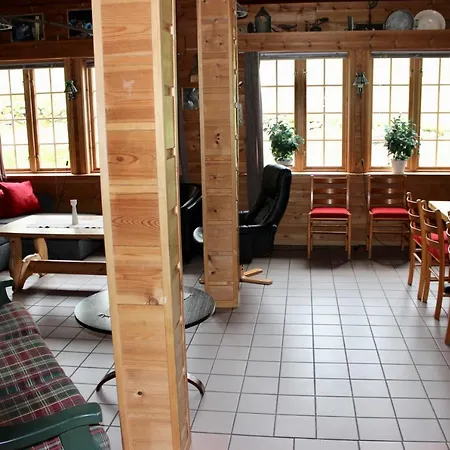 Holiday home Roldalstunet *